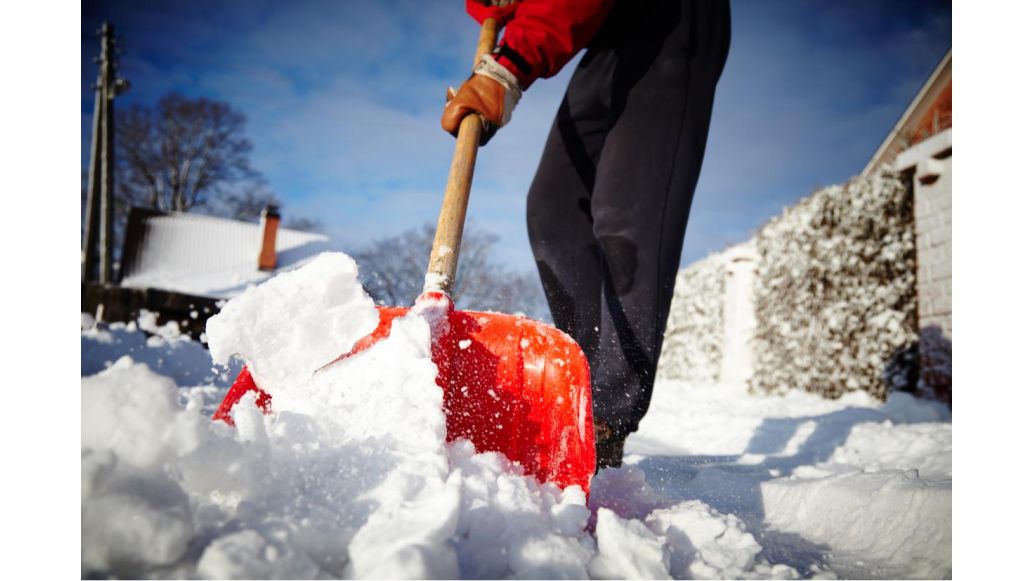 How to Relieve Your Back Pain from Shoveling