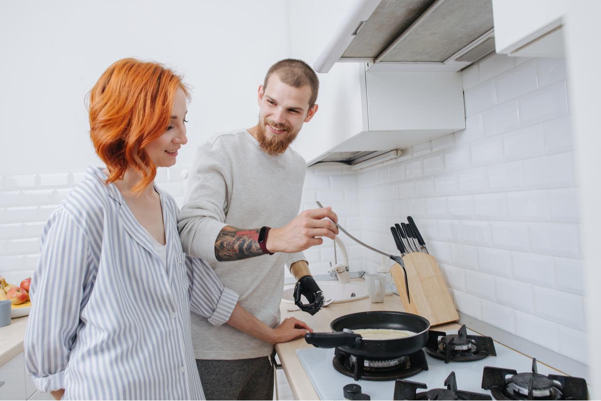 One-Handed Cutting Board 'Cook-Helper' | Adaptive Chopping Board | Adaptive Kitchen Equipment | One Hand Gadget | Food Preparation Set for People