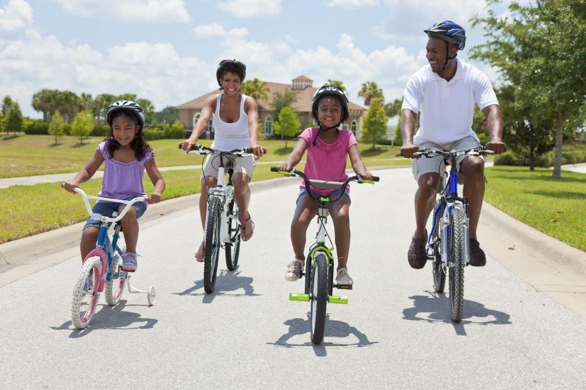 Family exercise activities 2025