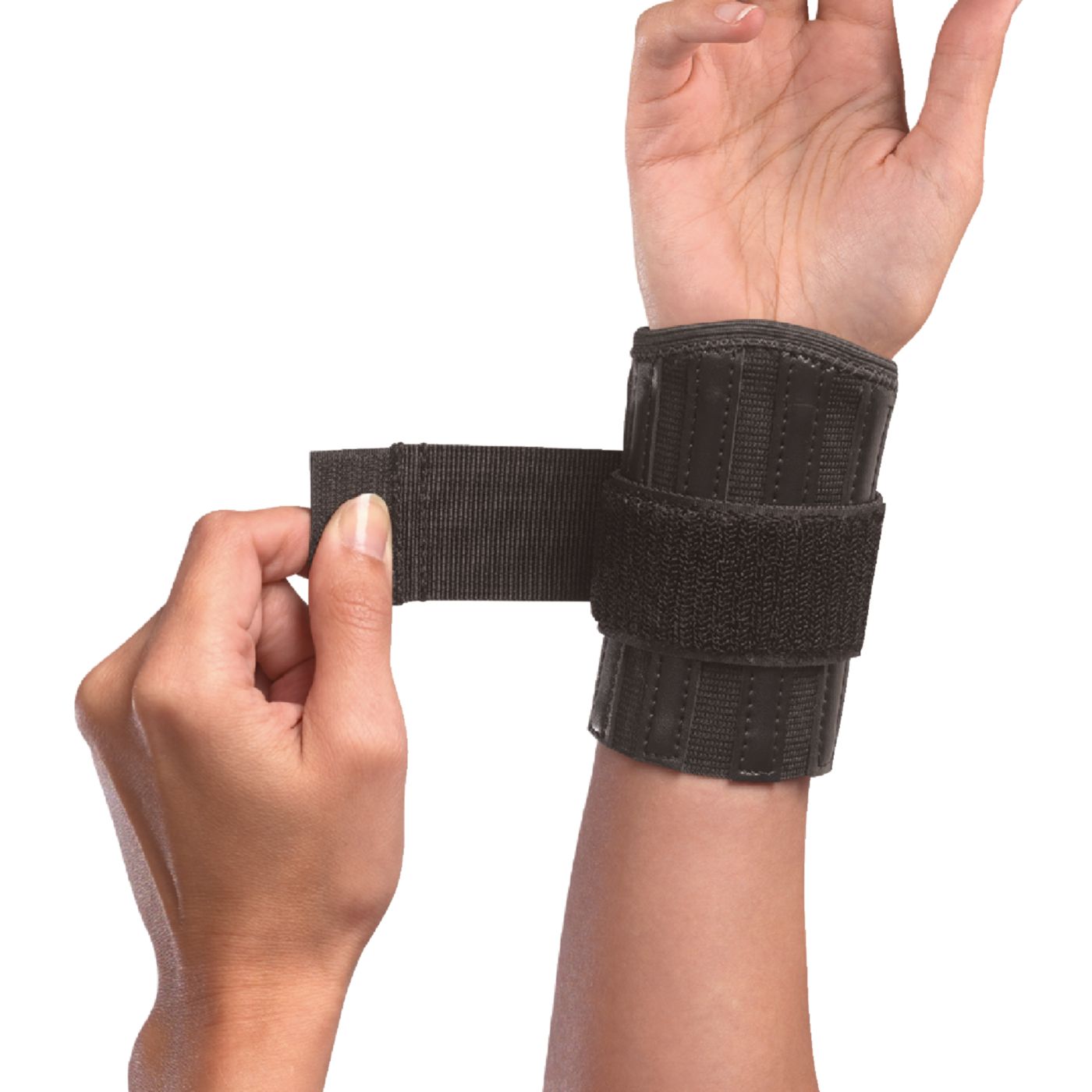 Mueller Reversible Wrist Brace with Splint, Black, One Size
