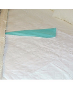 4-Ply Quilted Reusable Bed Under Pan 