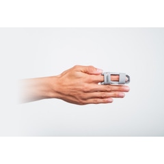 Chrisofix Finger Splint (DIP+PIP) - Malleable in use - Outside of hand