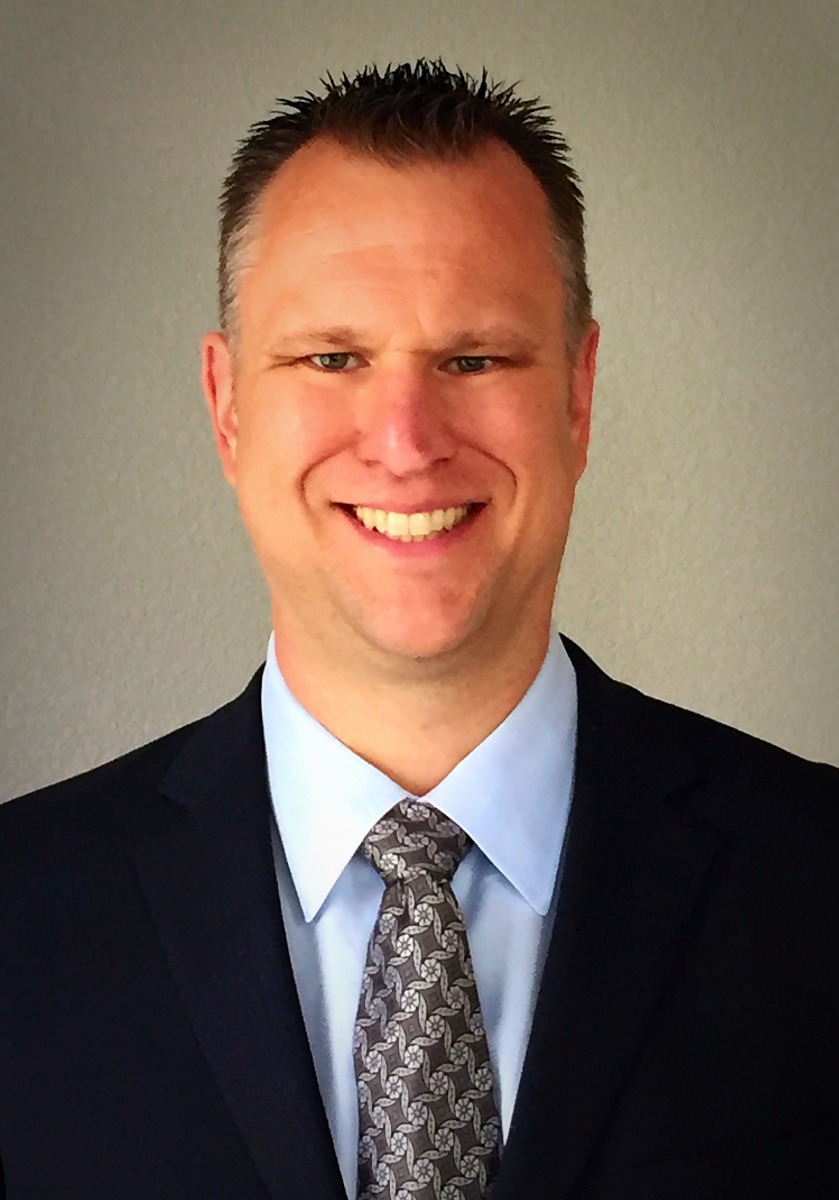 Headshot of Shawn Burger, DPT, MBA, CSCS