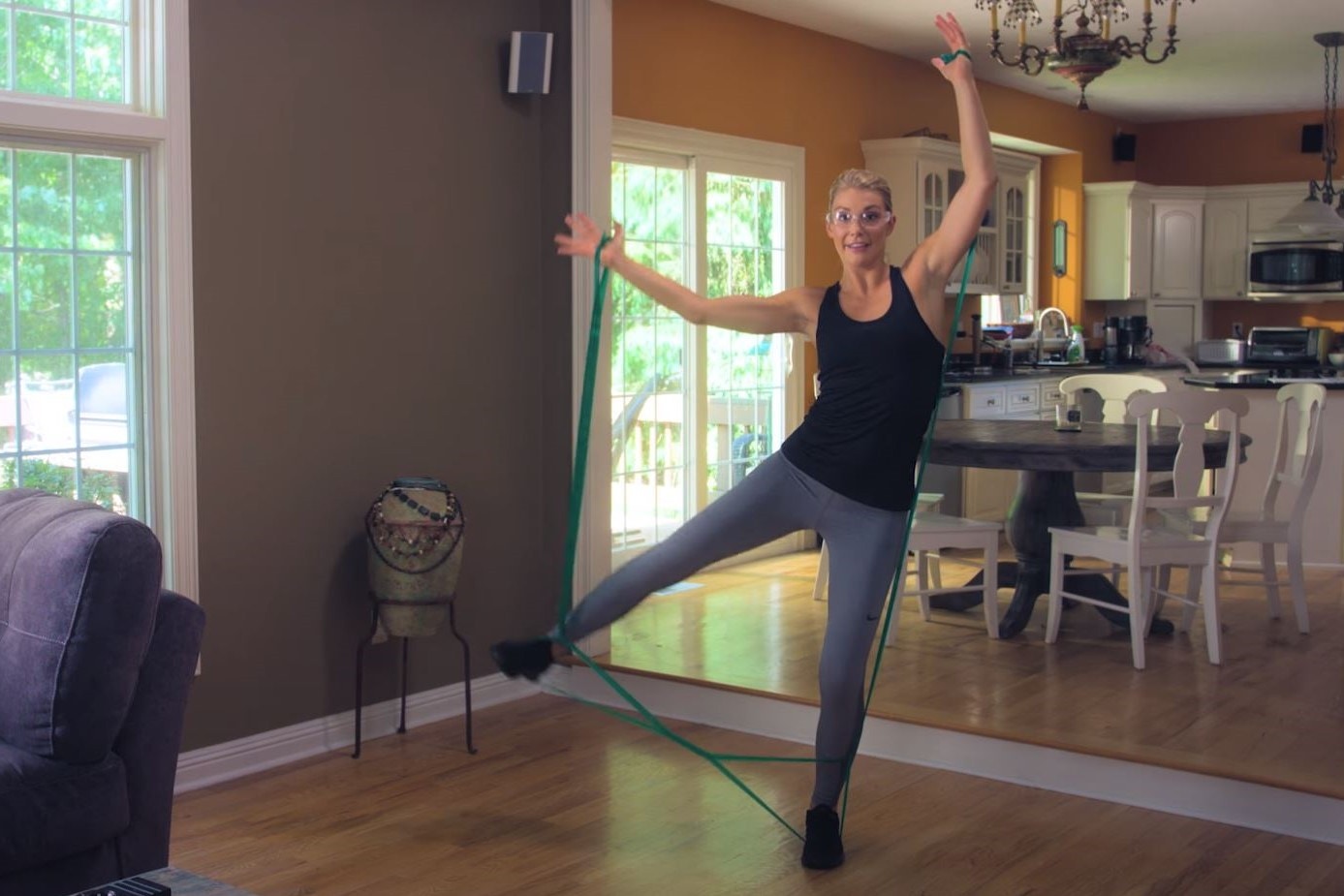 CLX Lateral Straight Leg Raise 