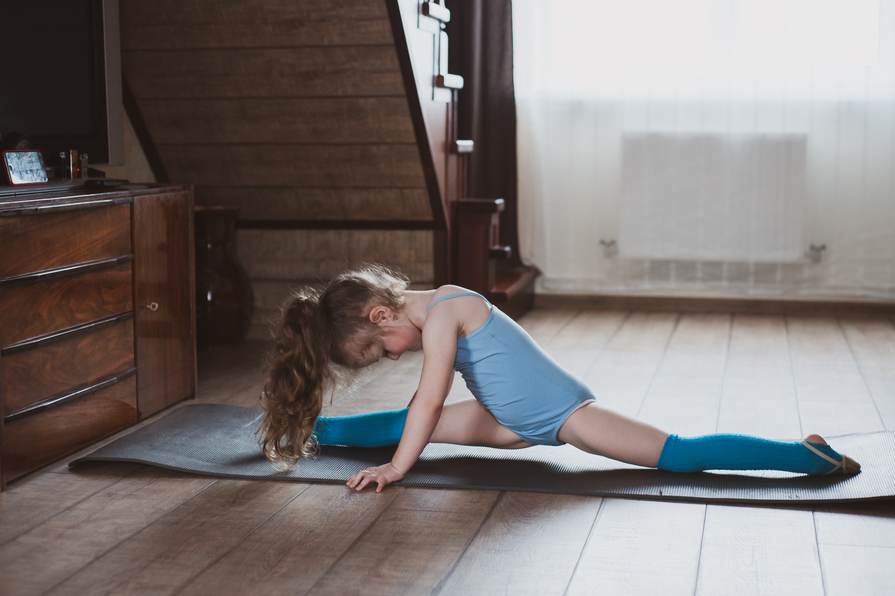 The Best Stretches And Exercises For Gymnasts Performance Health 