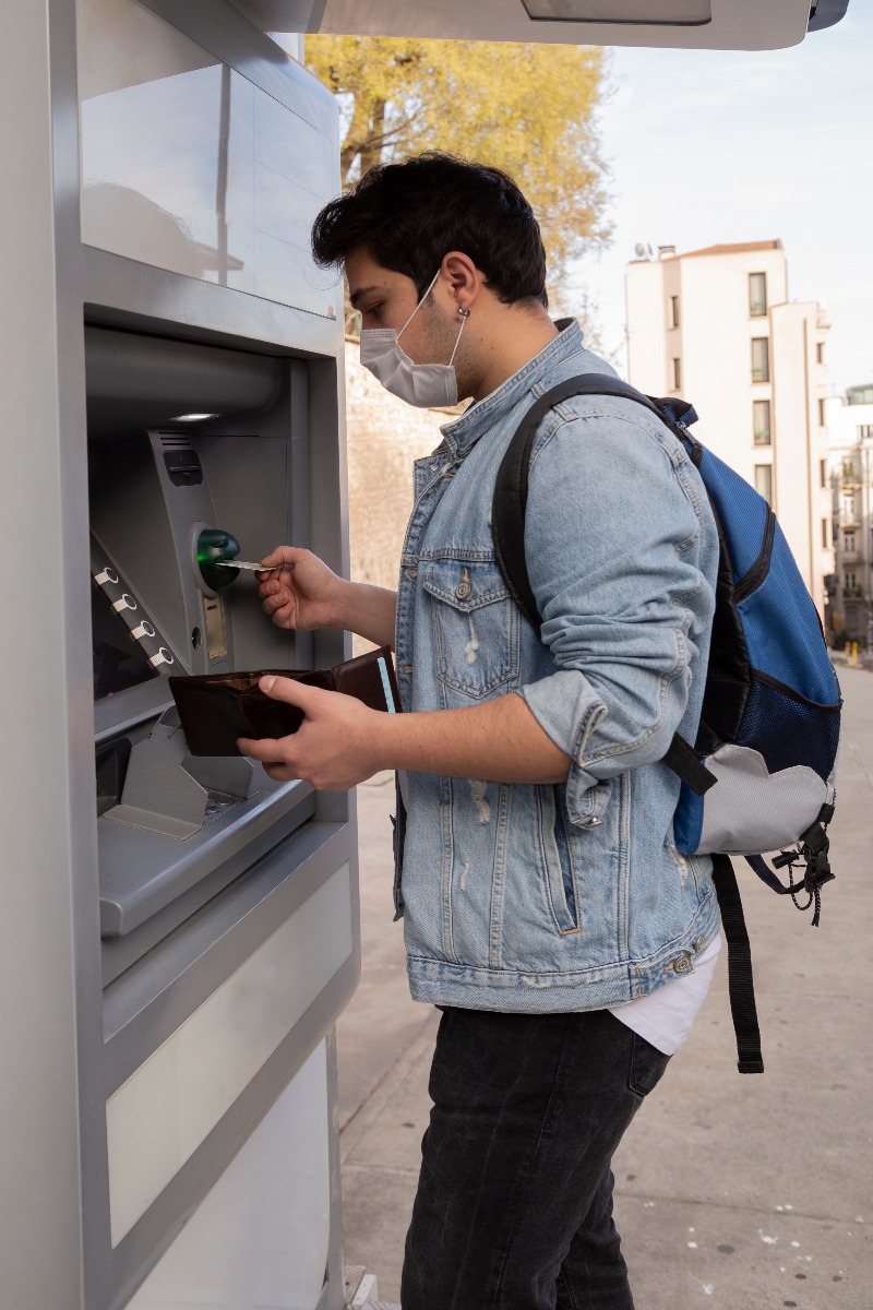 bank with mask